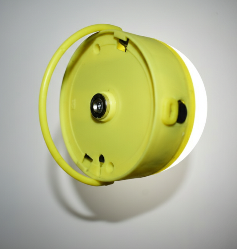 side view of the soul light with handle 